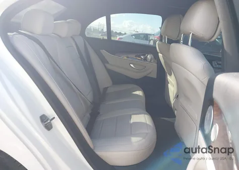 2017 Mercedes-Benz E 300 из США, поврежденный, VIN WDDZF4JB4HA258952